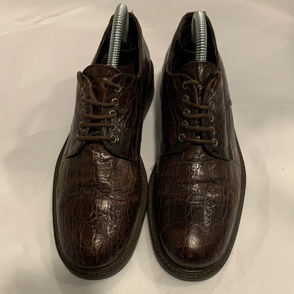 Beautiful Joan and David Croc embossed leather lace up shoes Size 8 Wome…